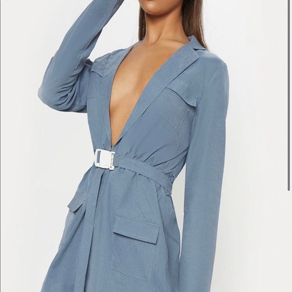 PrettyLittleThing LongSleeve Shorts Romper Jumper - Picture 9 of 9